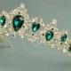 Light Gold Wedding Crown, Vintage Bridal Tiara, Emerald Rhinestone Crown,  Royal Style Headpiece Accessory, HG1635C170