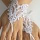 FREE SHIP White lace cuff Wedding gloves bridal gloves lace gloves fingerless gloves french lace gloves,handmade