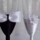 Elegant wedding champagne glasses, white and black wedding flutes, Bride and Groom wedding glasses, elegant wedding toasting flutes