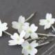 Dogwood flower hair pins - white flower hair clips - bridal hair clip set - wedding flower bobby pins - bridal hair pins - floral headpiece