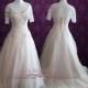 Organza Lace Ball Gown Wedding Dress with Short Sleeves 