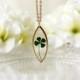 Resin / necklace/ green/ Pressed Flower, Clover, Resin Flower Necklace, Lucky necklace, Gift for her, Terrarium, Botanical, Christmas gift