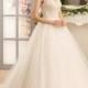 2017 New V-Neck Vintage Lace Wedding Dresses Applique Tulle Bridal Gowns Backless A-Line Garden Wedding Dress NAVIBLUE BRIDAL Zipper Button Lace Luxury Illusion Online with $162.29/Piece on Hjklp88's Store 