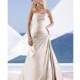 Stella York by Essence of Australia - Style 5577 - Elegant Wedding Dresses