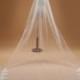 High quality beautiful long veil with lace at the edge cathedral lenght white, champagne