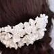 White flower hair comb Wedding hair comb Floral hair comb Flower hair clip Wedding hairpiece Flower headpiece Bridal hair piece Flower comb