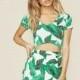 Summer 2017 new stylish sexy v-neck green printed cropped slim female navel-baring vest - Bonny YZOZO Boutique Store