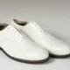 Men's white oxford, wedding, formal, uniform, size 11, beautiful condition, Builtrite heels, like new though vintage.