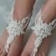 Ivory lace barefoot sandals, Pearl Bridal anklets, Wedding shoes, Bridal foot jewelry Beach wedding lace sandals Bridal anklet Bridesmaid