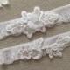 Bridal lace garter, White wedding garter, Bridal Gift Garter set, ivory garter, pearl garter, Rustic Garter,