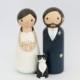 Wedding Cake Topper with pet dog or cat - Cake Topper Bride and Groom - Personalised Cake Topper - Custom Cake Topper - Cake Topper Cat