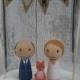 Peg Doll wedding cake topper with cat, bride and groom cake topper, wedding, Wedding cake topper, Kokeshi wedding cake topper