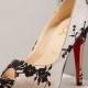 Chaussures Christian Louboutin mariage avec fond rouge ♥ Wedding Chic et à la mode chaussures à talons hauts