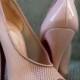 أحذية الزفاف الوردي