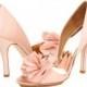 أحذية الزفاف الوردي