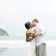 Свадебный поцелуй Фото ♥ пляже Свадебная фотография