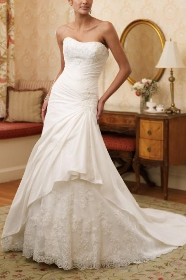 wedding photo - A-line Sweetheart Royal Train Lace Wedding Dress