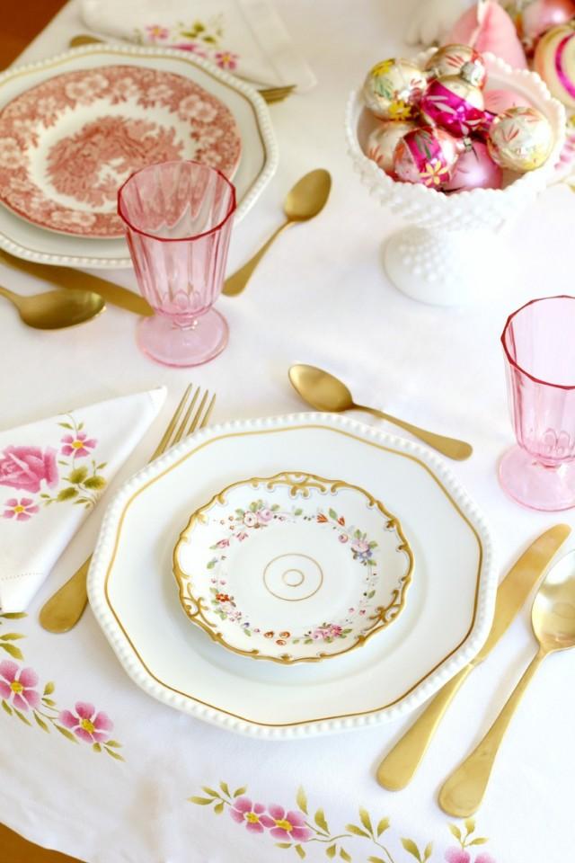 wedding photo - Bridal Showers In Pink And Gold