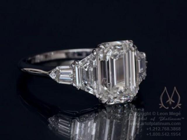 Emerald cut moissanite engagement rings