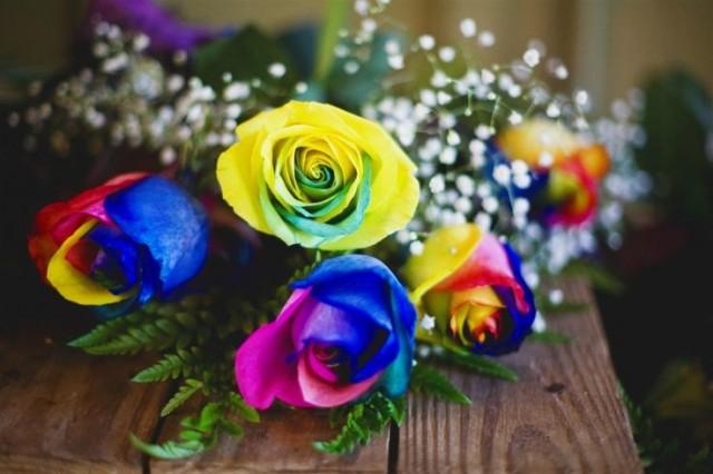 49-close-up-rainbow-rose-bouquet 