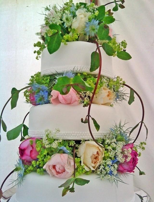 Spring Wedding Cake 