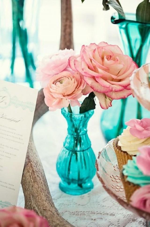 Vintage Wedding With Bright Colors?