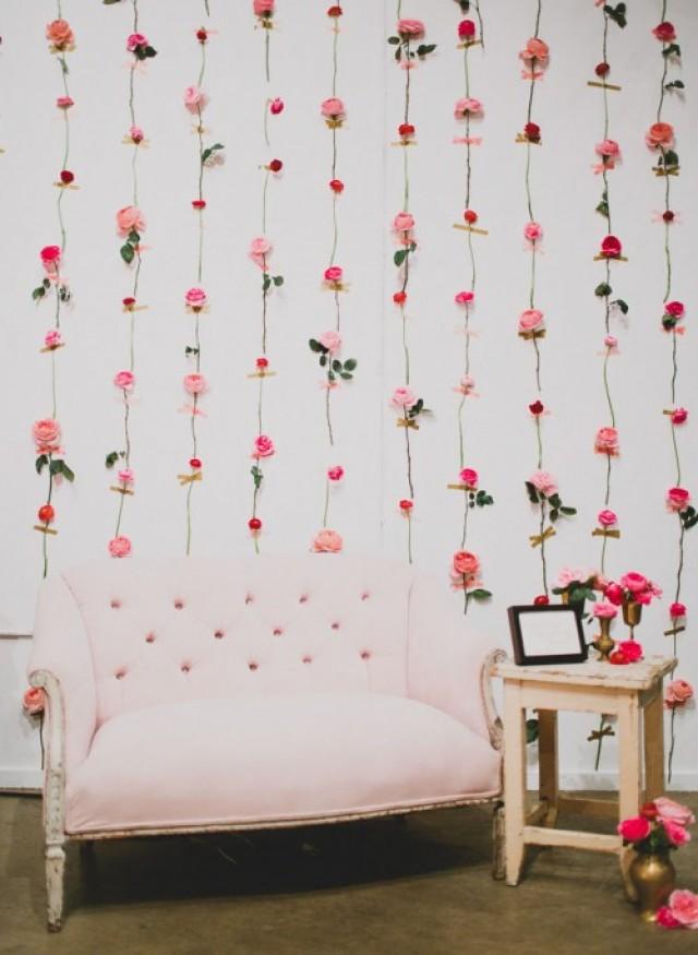 DIY Fresh Flower Wall For Wedding Decor | Weddingomania - Weddbook