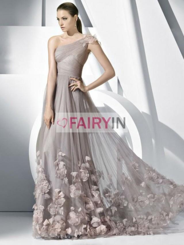 wedding photo - A-line/Princess Pleats Tulle One-shoulder Hand-made Flower Floor-length Dress