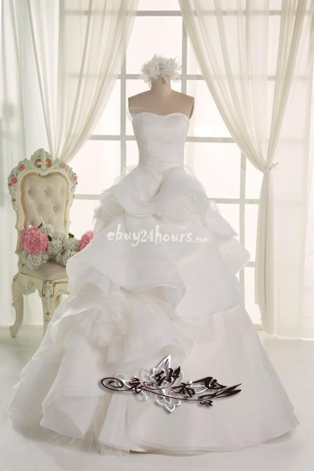 wedding photo - Elegant  trendy strapless A-line princess wedding dress