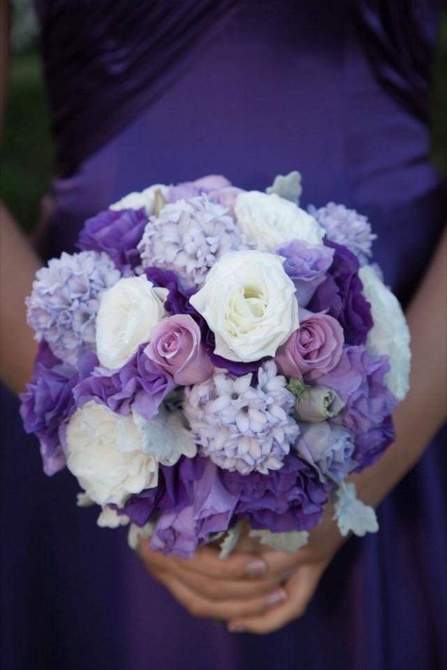 wedding photo - Bridal Bouqet Purple
