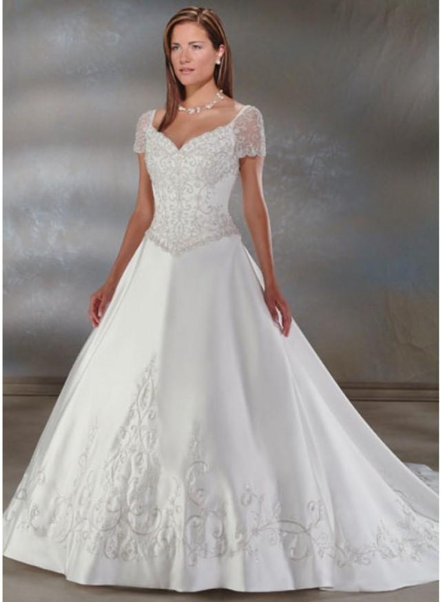 wedding photo - A-line V-neck Short sleeve Embroidery Empire Sweep-train Floor-length Wedding Dresses WE1628