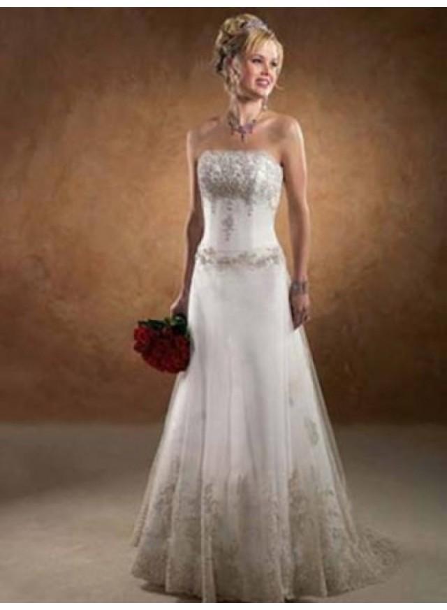 wedding photo - A-line Strapless Applique Brush Train Tulle Wedding Dresses WE4092