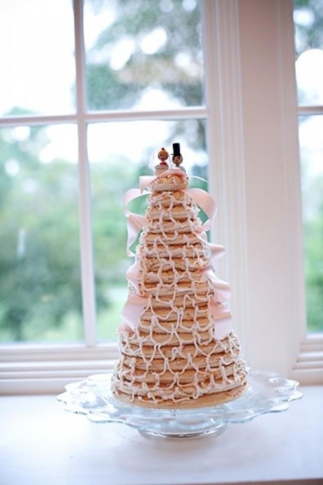 26 Sweet And Yummy Pancake Wedding Cakes Weddingomania Weddbook 5620