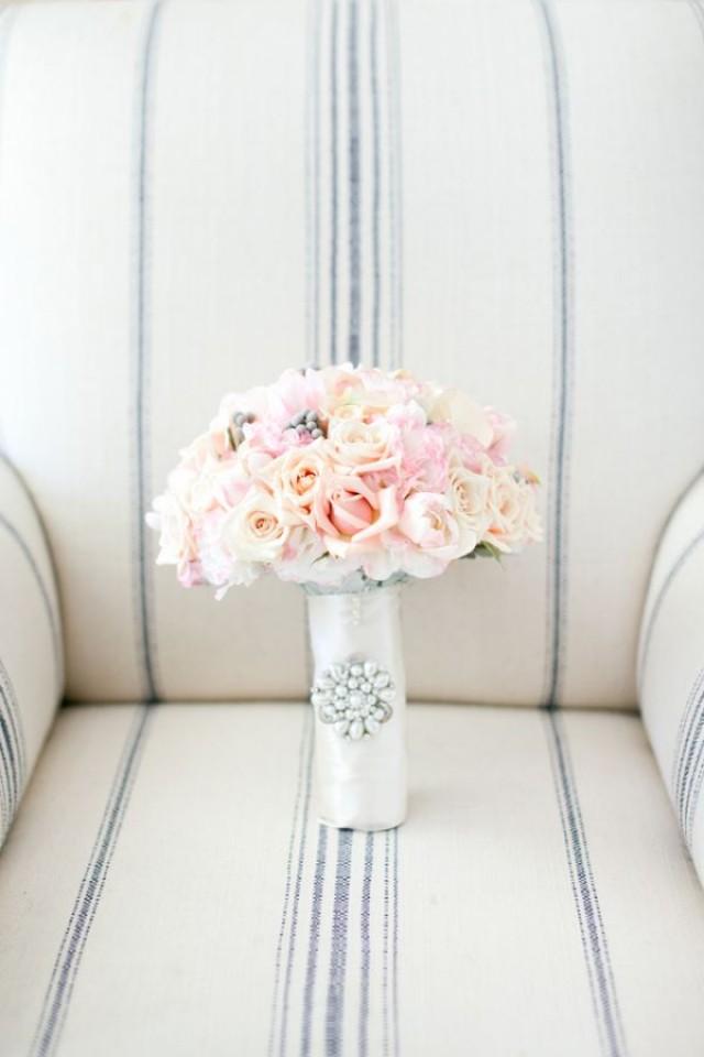 wedding photo - Pale Pink Bridal Bouquet With Rhinestone Brooch