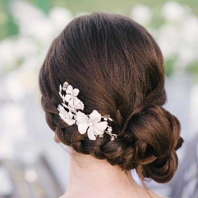 wedding photo - Wedding Hairstyle-white flower
