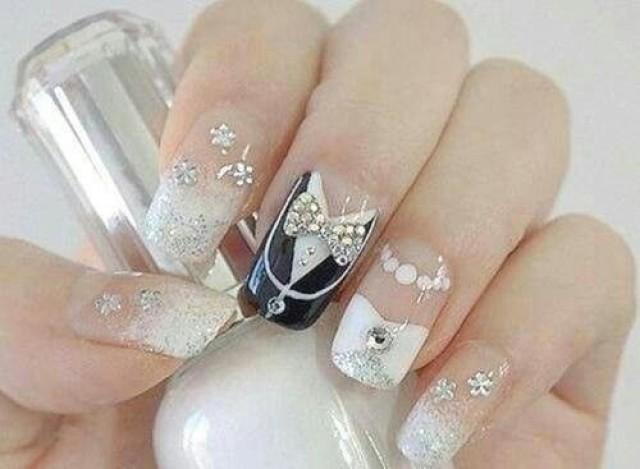 wedding photo - Wedding Nail Art