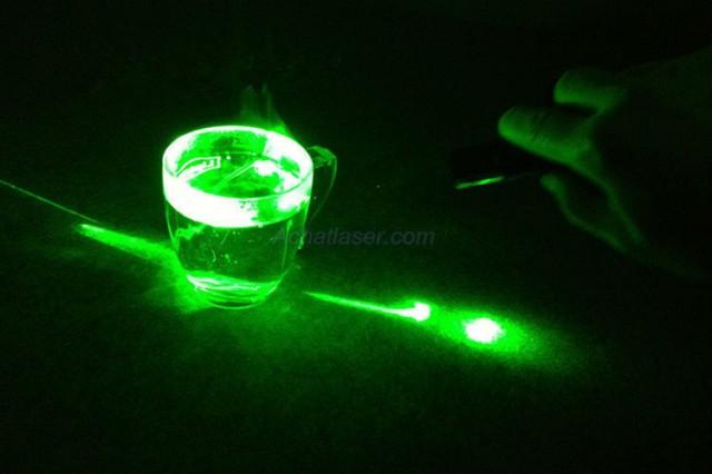 Pointeur Laser vert 500mW puissant