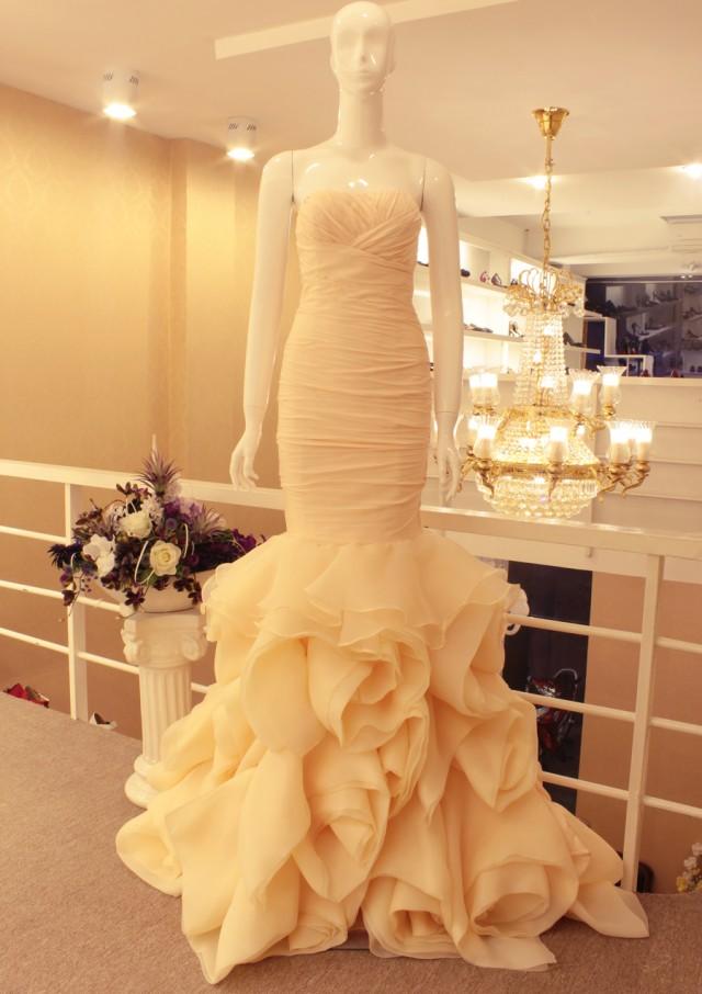 wedding photo - LAHAVA wedding gown