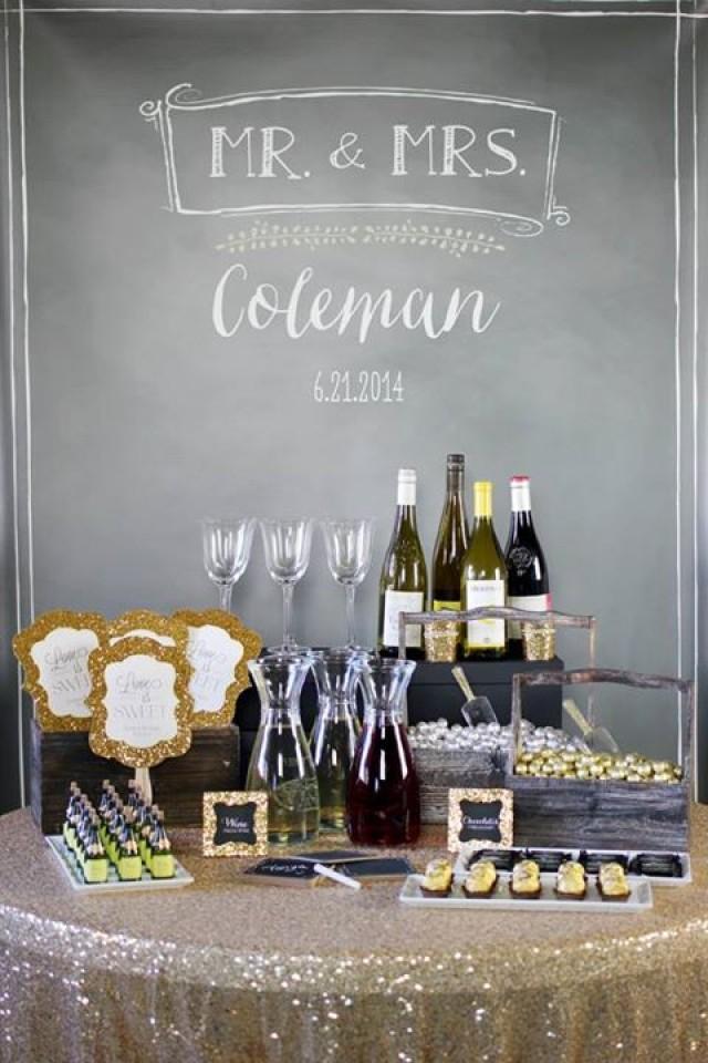 wedding photo - Use a Personalized Backdrop for a Wine Theme ...