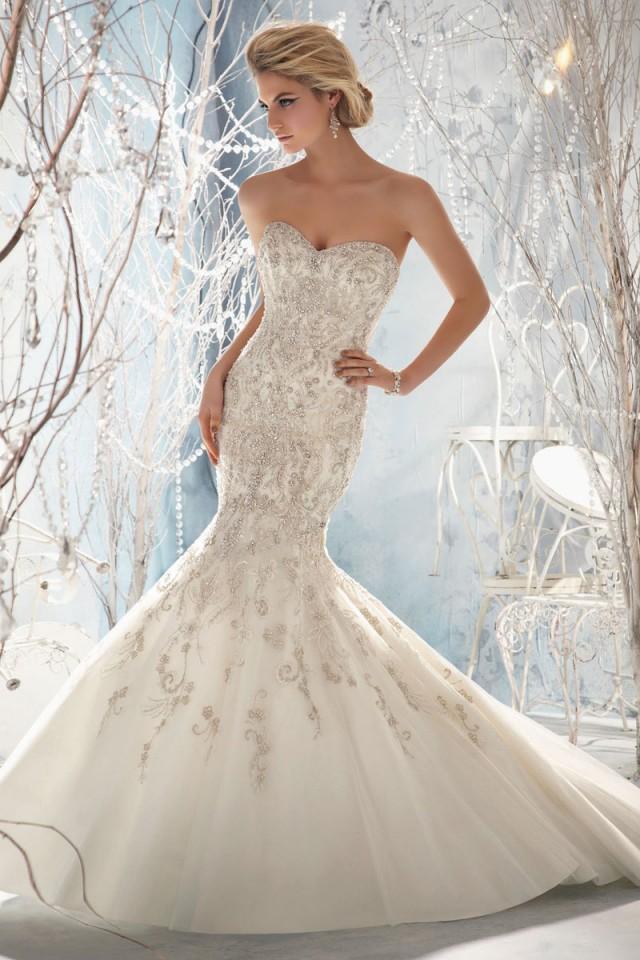 wedding photo - wedding dress