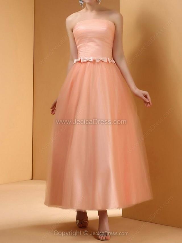 wedding photo - Tulle A line Strapless Prom Dresses