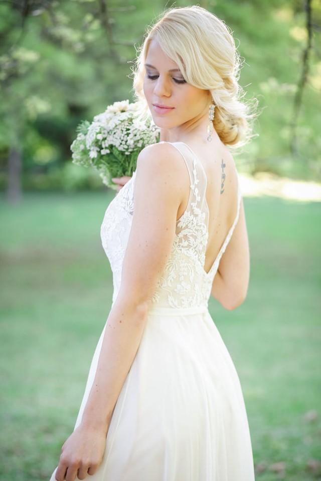 picnic wedding attire