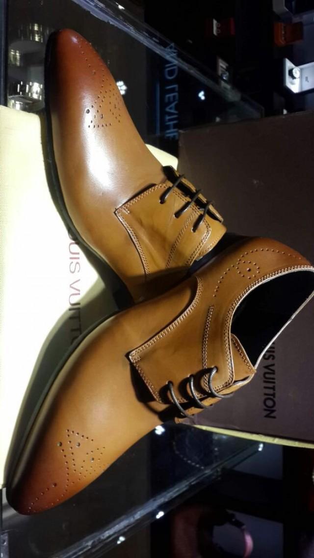 Louis VUITTON Mens LV Dress Tan Brown Leather Shoes #2209913 - Weddbook