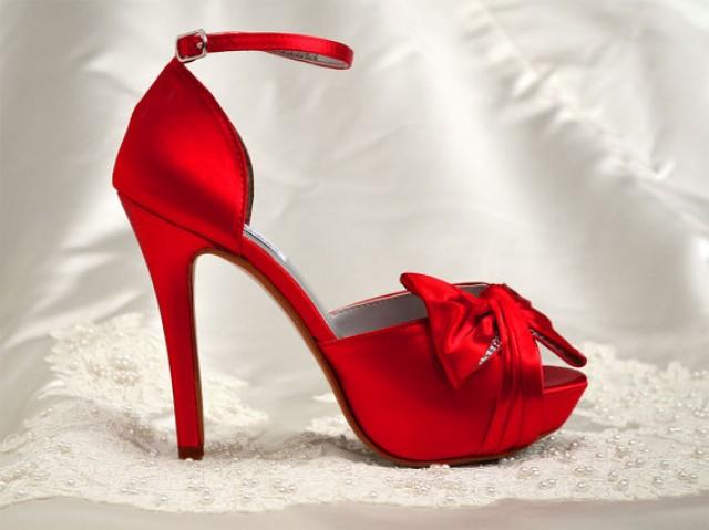 red wedding shoes for bride