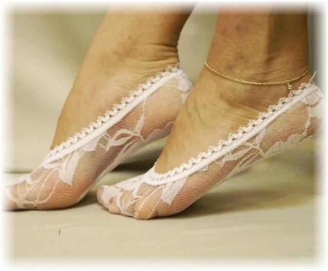 FT0 White Stetch Lace Footlet, lace socks for heels,lace socks from pumps, lacey anklets, boat socks, lace socks, lace peep socks, footlets, peep toes, lace sock, sexy socks, footies, no show socks, sexy stockings, ladies socks, wedding shoes,