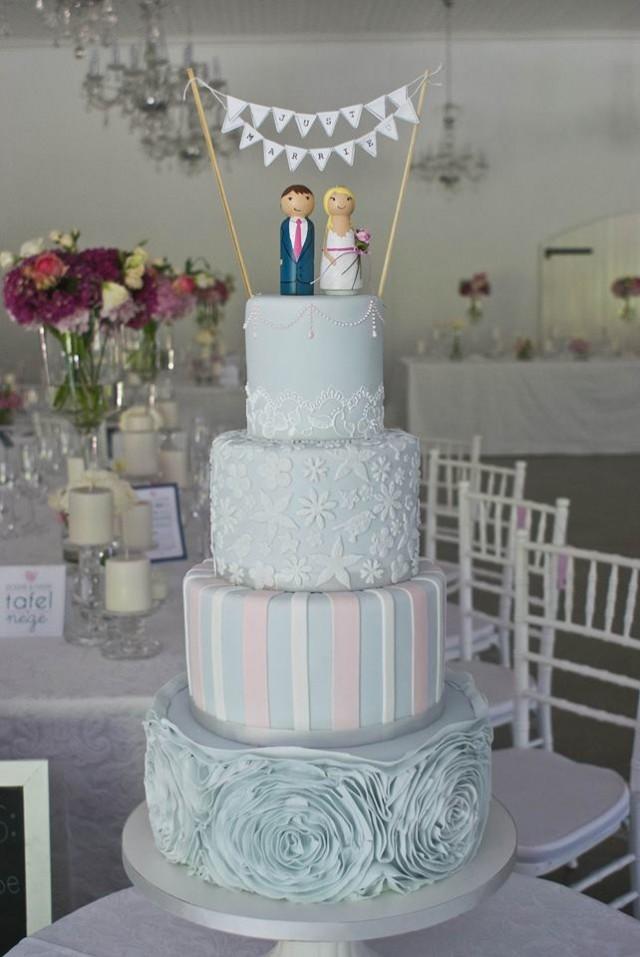 wedding photo - Wonderful Wedding ceremony Cakes by Edible Artwork Cakes of Capetown 