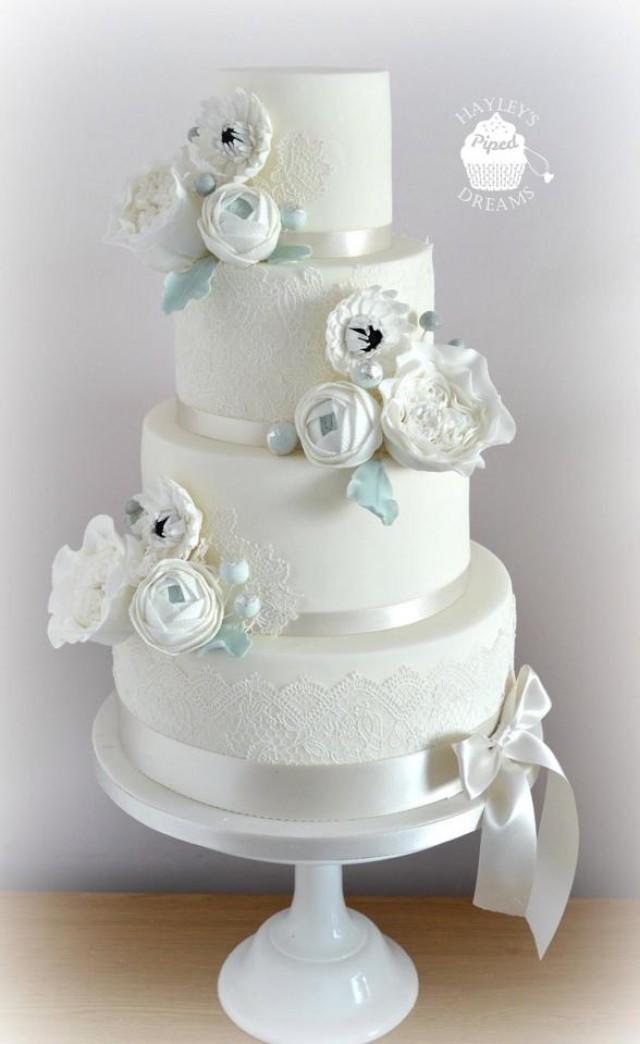 wedding photo - Divine Wedding Cakes