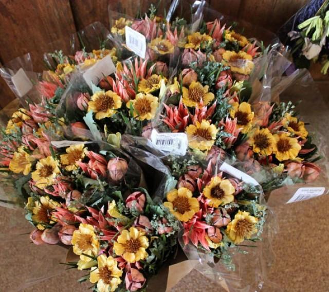 12 Bouquets Sunflower Yellow Pink Dried Floral Wholesale Arrangement