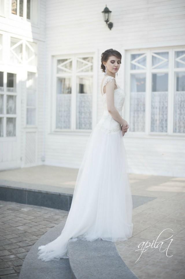wedding photo - Princess Style Long Wedding Dress, Long Tulle and Lace Wedding Dress, Ivory Long Wedding Gown L5