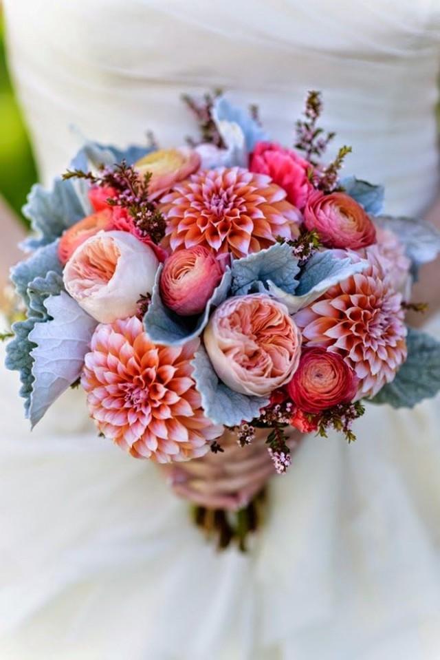 wedding photo - 12 Stunning Wedding Bouquets - 33rd Edition